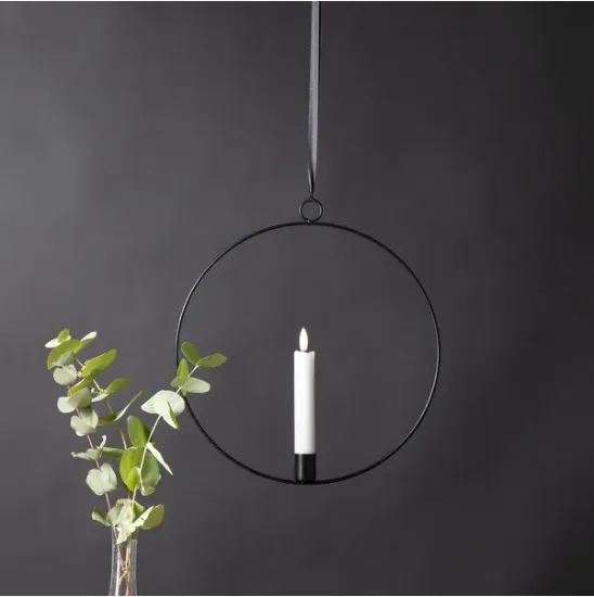 Billede af Svartur metal ringur v./LED stakaljós, Flamme,  28,5 x 30cm