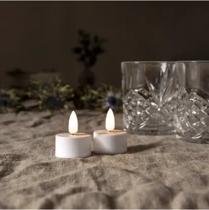Billede af LED Fýrfatsljós, Flamme, Hvítt, 3,8x5cm, 2 stk